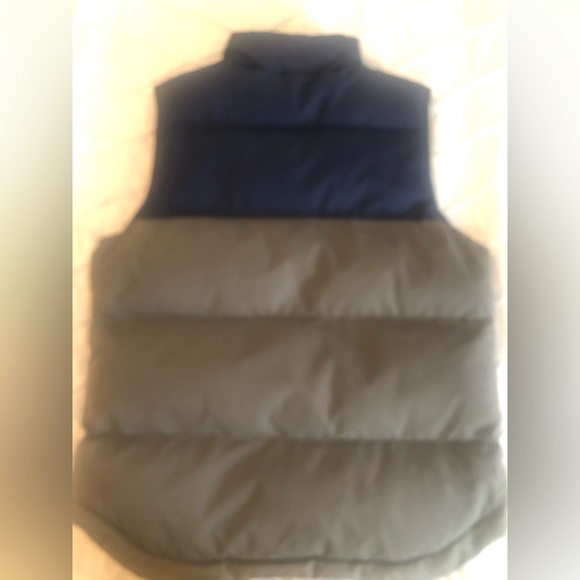 St.John’s Bay Puffer Vest - Picture 3 of 4